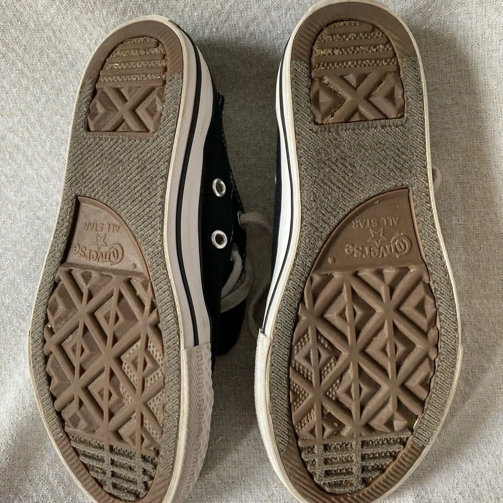 Converse All Star Chuck Taylor Canvas Low Top Shoes Youth size 13